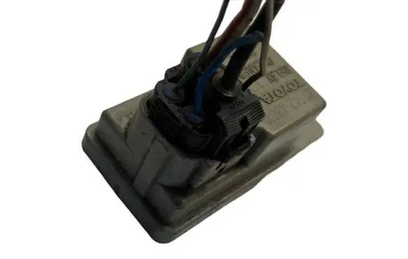 Lexus RX 330 - 350 - 400H Light washer relay 8594248010