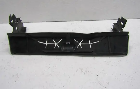 BMW X5 G05 Intercooler air guide/duct channel 7421678
