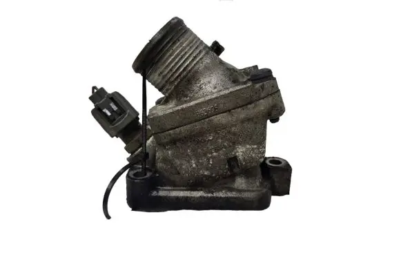 Thermostat/thermostat housing