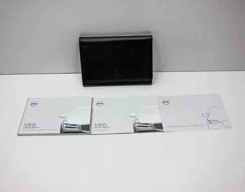 Volvo V60 User manual 