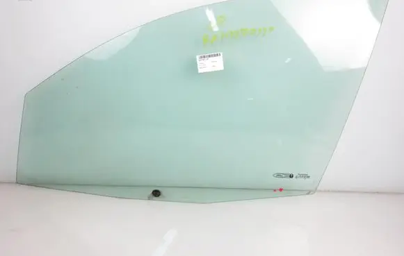 Ford Fusion Front door window glass four-door 43R001583