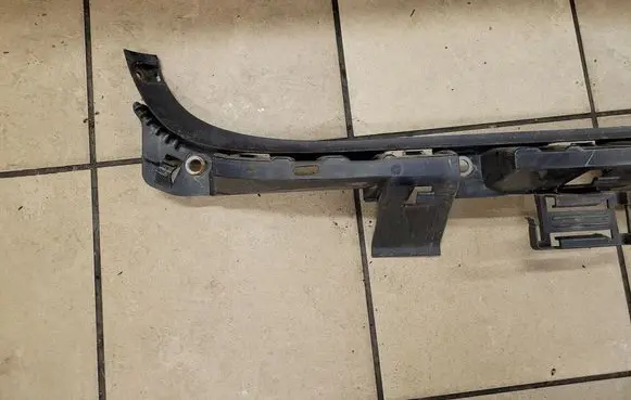 BMW 3 E90 E91 Rear bumper mounting bracket 72758411 7127720 5112