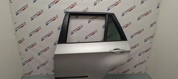 Rear door