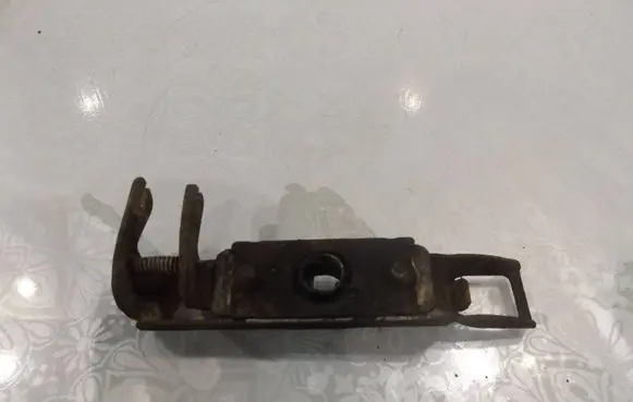 Mercedes-Benz Vito Viano W639 Engine bonnet/hood lock/catch