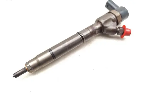 Hyundai i30 Fuel injector 33800-2A900 0445110320