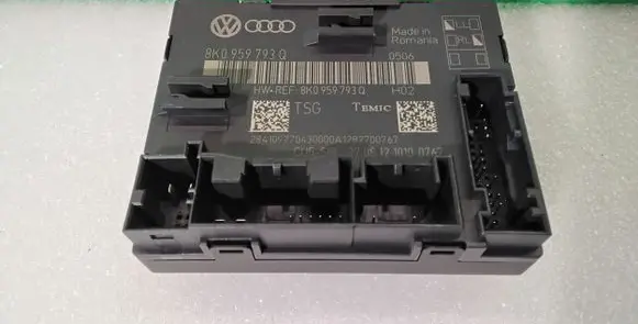 Audi Q5 SQ5 Door control unit/module 8K0959793Q