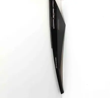 Rear fender molding trim