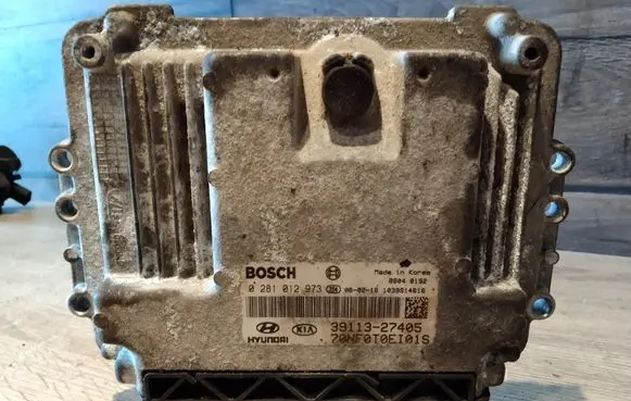 Hyundai Sonata Engine control unit/module