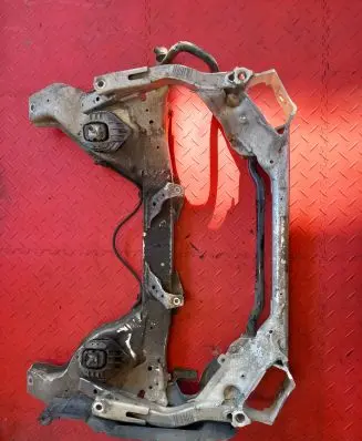 BMW 1 E81 E87 Front subframe 6785639