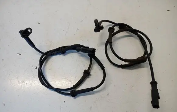 Renault Talisman ABS rear brake sensor 479508802R