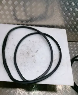 Jeep Grand Cherokee Front door rubber seal