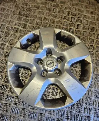 Opel Zafira B R16 wheel hub/cap/trim 13198634 13198635