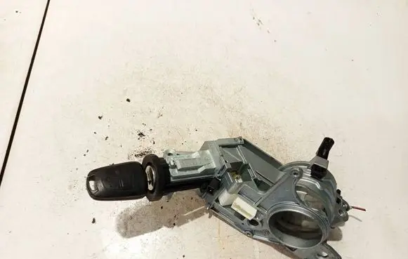 Opel Astra H Ignition lock 19456b203a