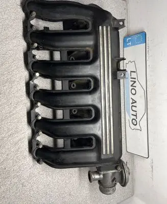BMW 5 E39 Intake manifold 7789247 7789287