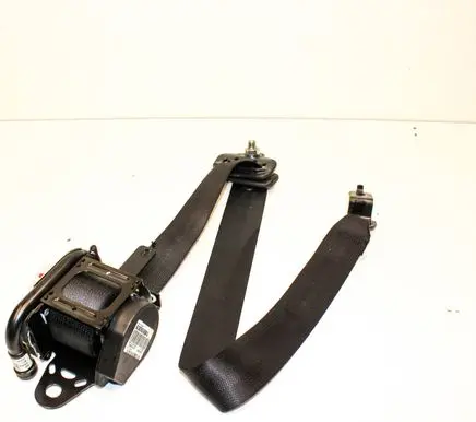 Nissan Leaf II (ZE1) Front seatbelt 638265001G