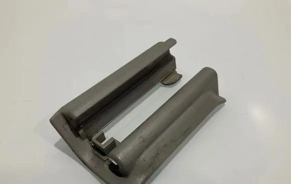 Mercedes-Benz E W211 Seat trim 2119191220