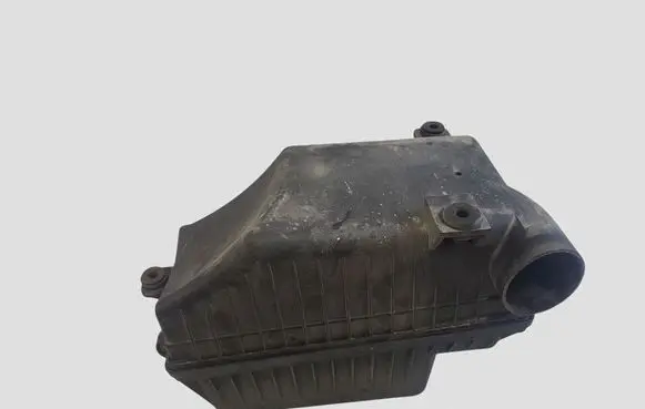 KIA Carens II Air filter box 0K2KB13320