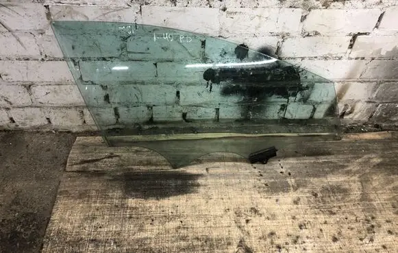 Hyundai i40 Front door window glass four-door