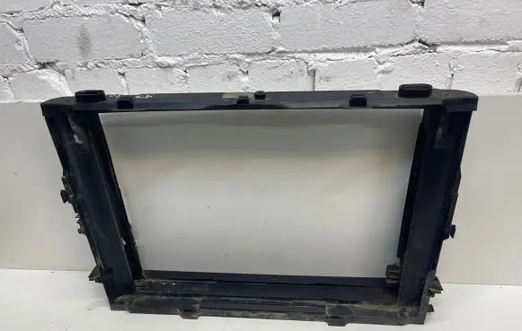BMW 5 E60 E61 Radiator support slam panel 7519205
