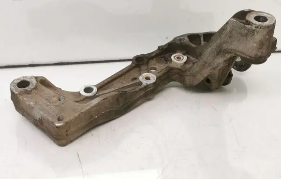 Volkswagen Touran I Front lower control arm/wishbone 1K0199296E