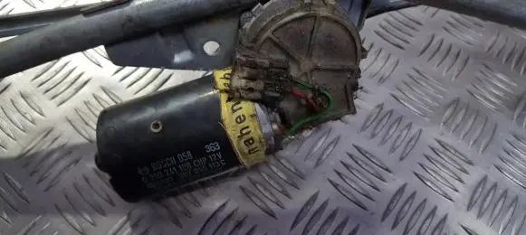 Volkswagen PASSAT B3 Wiper motor 0390241108chp