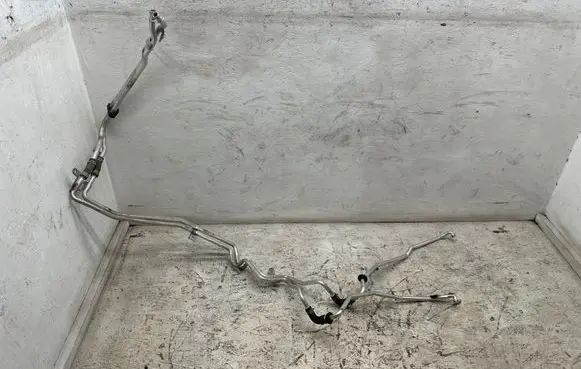 Audi A8 S8 D4 4H Air conditioning (A/C) pipe/hose 4H0121064A