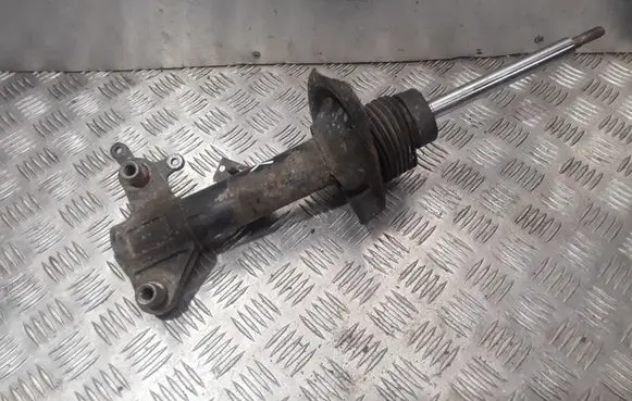 Nissan Primera Front shock absorber/damper