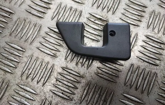 Mercedes-Benz E W211 Other front door trim element A2117230624