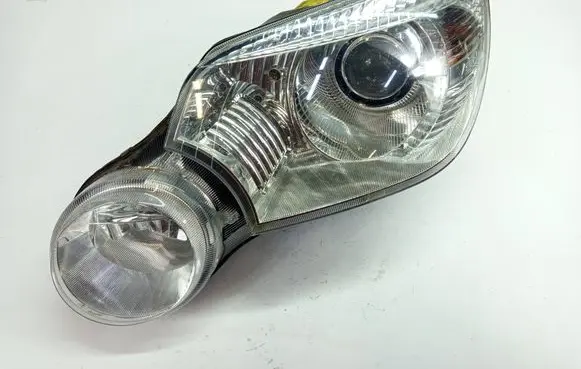 Skoda Yeti (5L) Headlight/headlamp 5L2941015B 030124868100 26472646