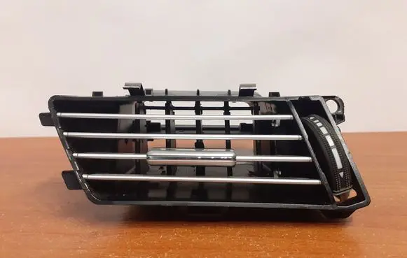 Mercedes-Benz E W212 Dashboard air vent grill cover trim 11903 A2128300154