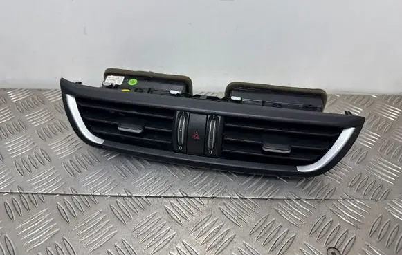 Alfa Romeo Giulia Dash center air vent grill 156110178