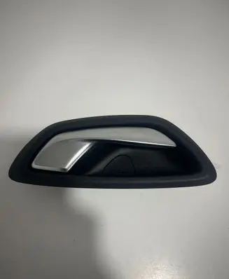 Rear door interior handle
