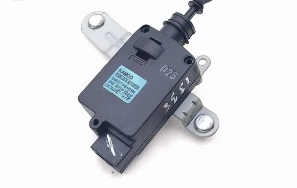 Hyundai Santa Fe Central locking motor F00S4A2666 957502B000