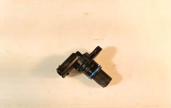 Audi A6 S6 C6 4F Camshaft position sensor 07L905163C
