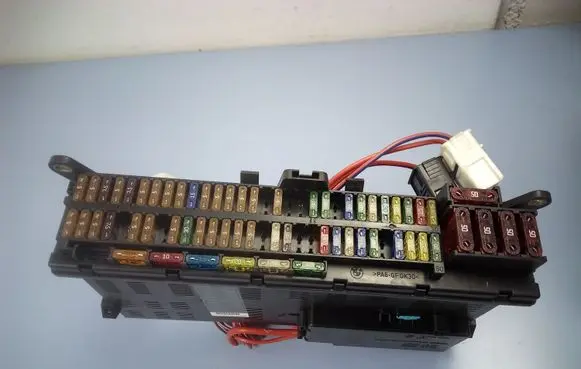 BMW X5 E53 Fuse box set 6907395 518757000