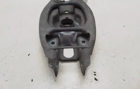 BMW X1 E84 Rear control arm 33326772899
