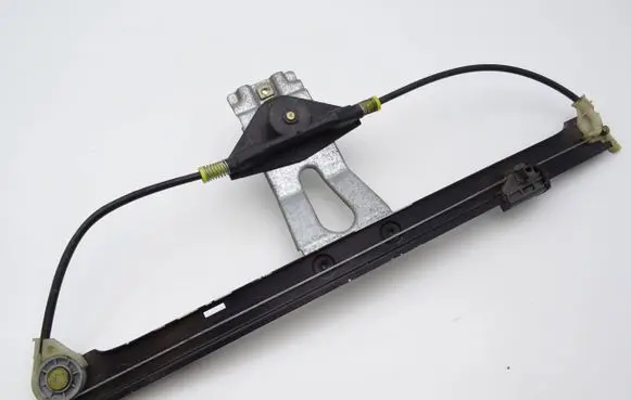 Volkswagen Golf III Rear door manual window regulator