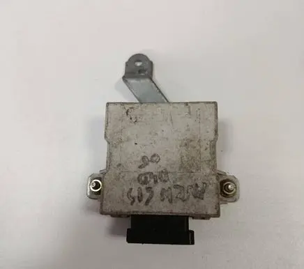 Toyota Avensis T250 Window wiper relay 150696