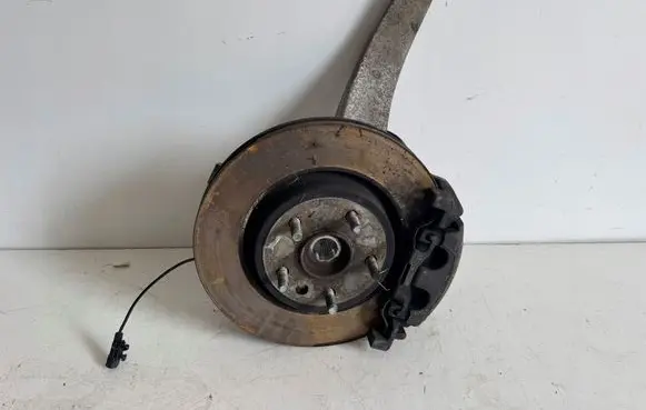 Jeep Grand Cherokee Front wheel hub spindle knuckle P04877659AC