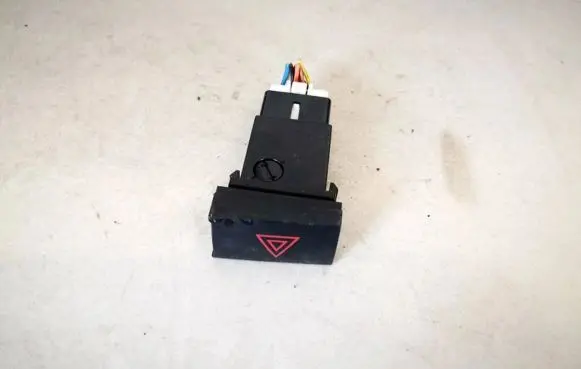 Hyundai Santa Fe Hazard light switch