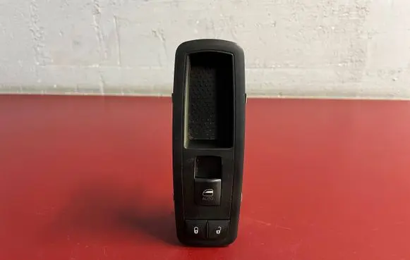 Chrysler Town & Country V Electric window control switch 68110865AA