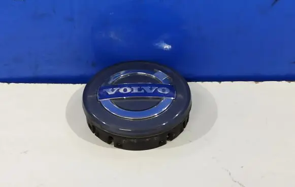 Volvo S60 R20 wheel hub/cap/trim 30666913 31400452
