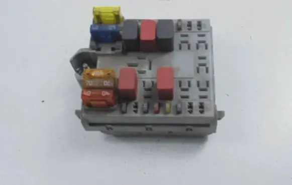 Fiat Punto (188) Fuse box set 46835421