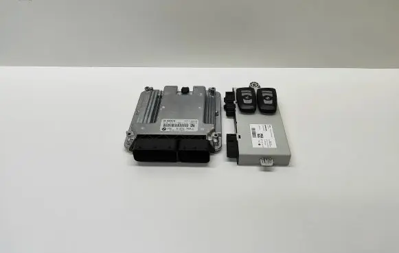 BMW 5 F10 F11 Engine ECU kit and lock set 8573789 DDE8573789 DDE857378901