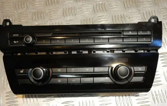 BMW 5 F10 F11 Climate control unit 9331825 4653