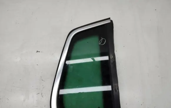 Volkswagen Tiguan Rear side window 43R001667 E000001