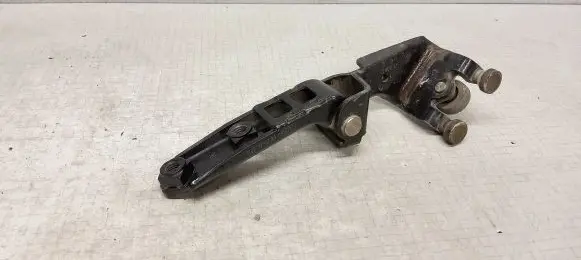 Volkswagen Transporter - Caravelle T5 Sliding door middle roller runner 7H0343336D 06270123908
