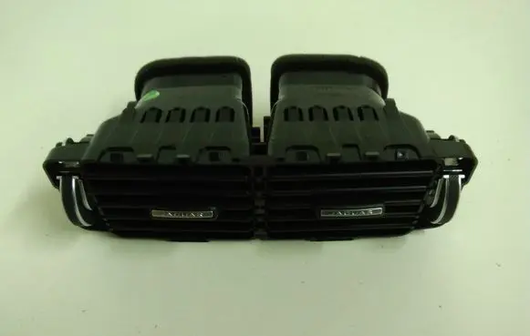 Rear air vent grill