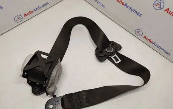 BMW X5 E70 Front seatbelt 7161042 72117161042