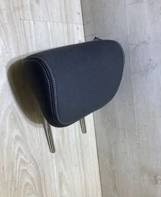 Renault Arkana Rear seat headrest 